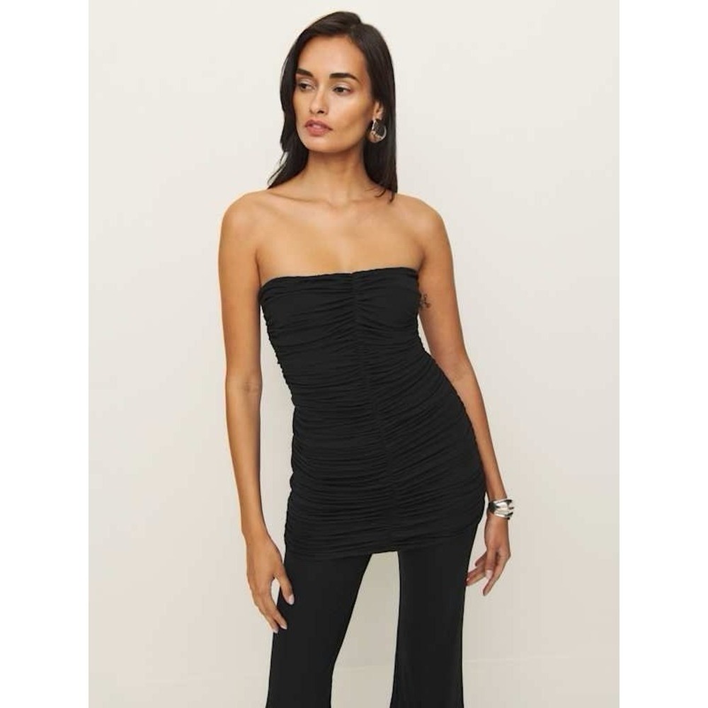 NWT Reformation Arlo Black Strapless Ruched Tube Top Sz M Minimalist Glam Resort